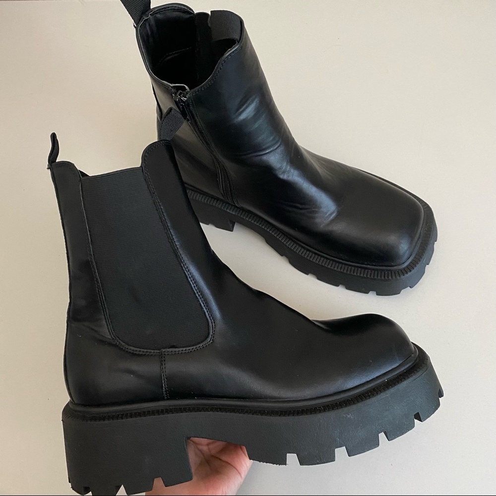 Nasty Gal Chunky Black Platform Boots size 8 square toe